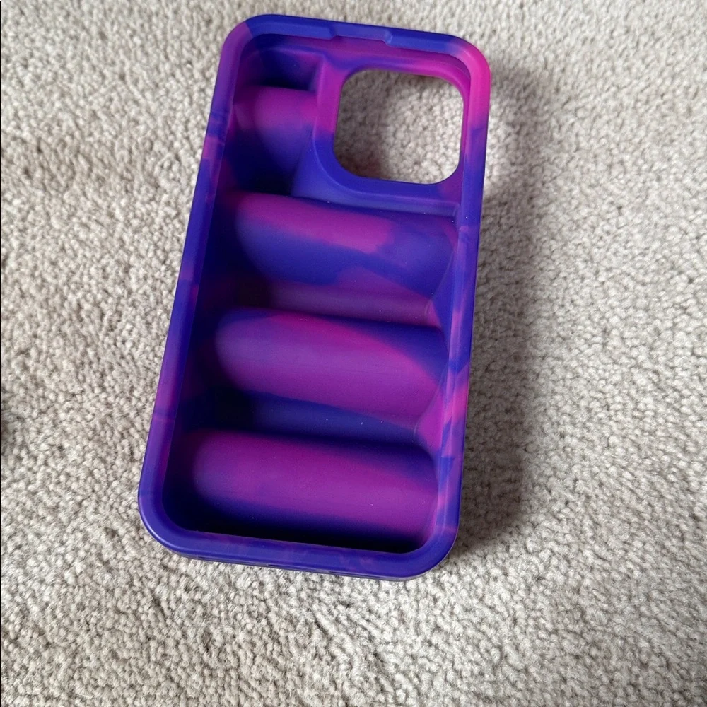 Bailey Hikawa iphone 14/15/16 pro max case